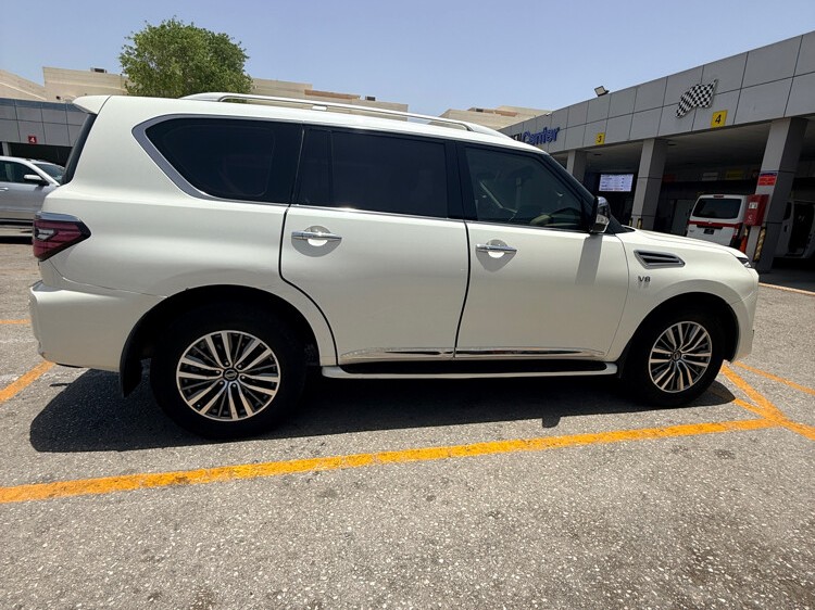 Nissan Patrol LE 2015 - Image 4
