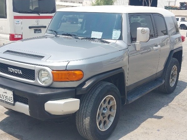 Toyota FJ Cruiser TRD 2012 - Image 2