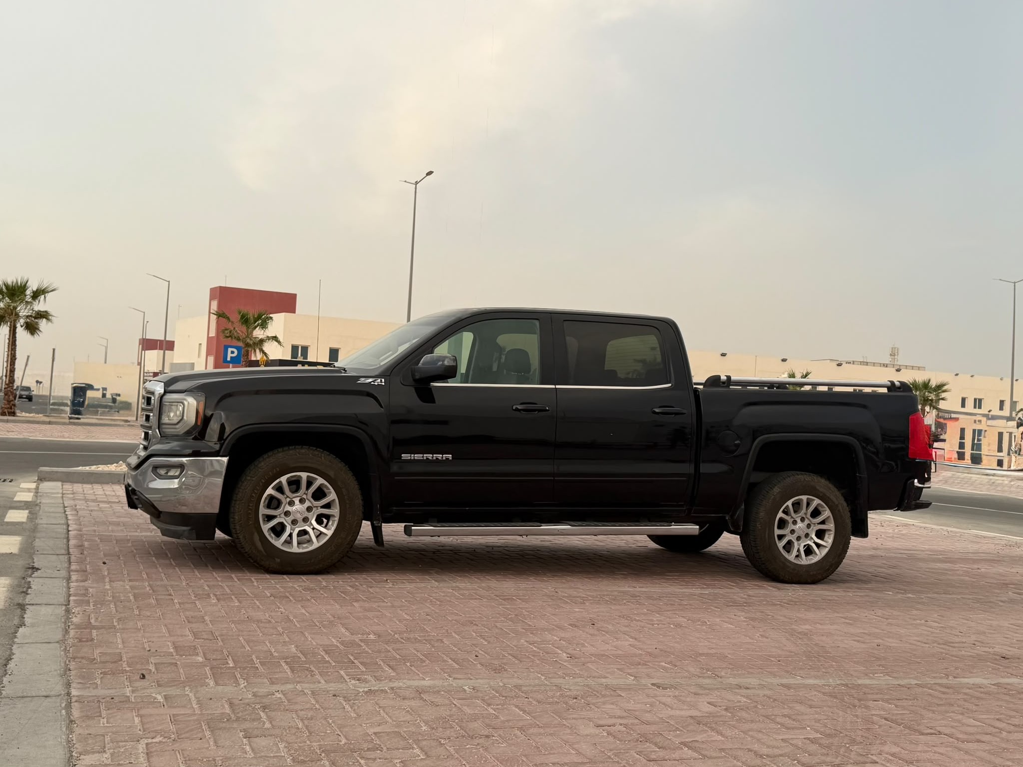 GMC Sierra 2016 - Image 3