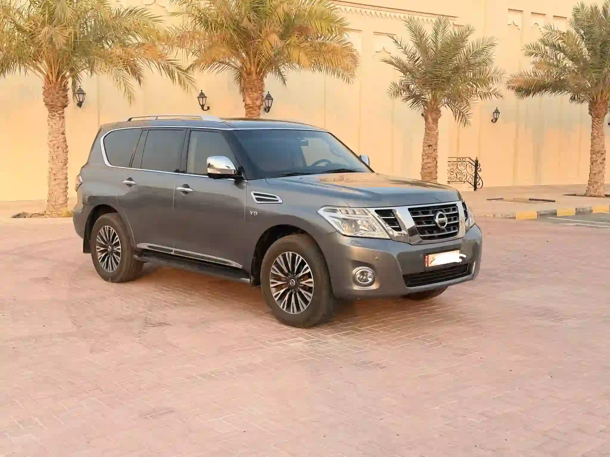 Nissan Patrol  Platinum 2016 - Image 1