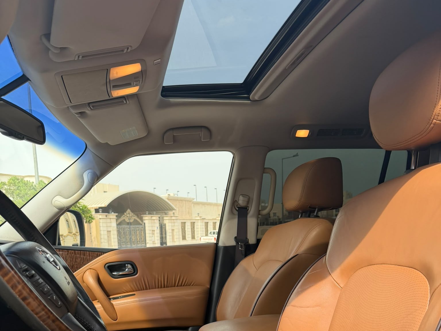 Nissan Patrol  Platinum 2015 - Image 2
