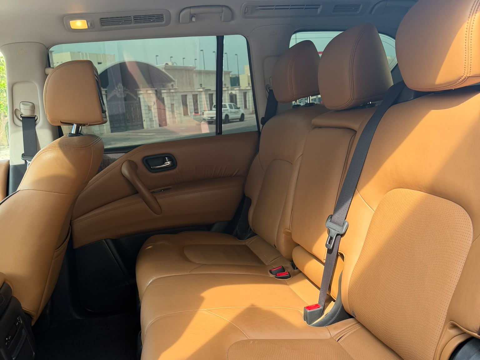 Nissan Patrol  Platinum 2015 - Image 4