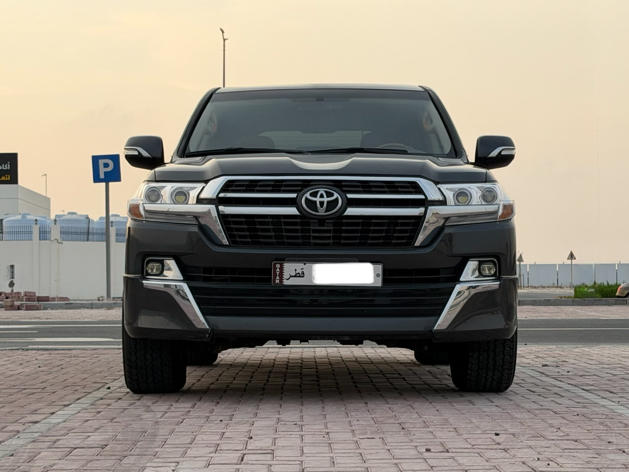 Toyota Land Cruiser VX.R 2012 - Image 2