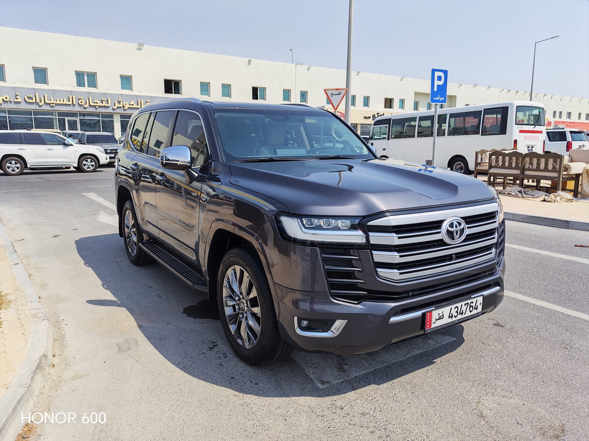 Toyota Land Cruiser VX 2022 - Image 1