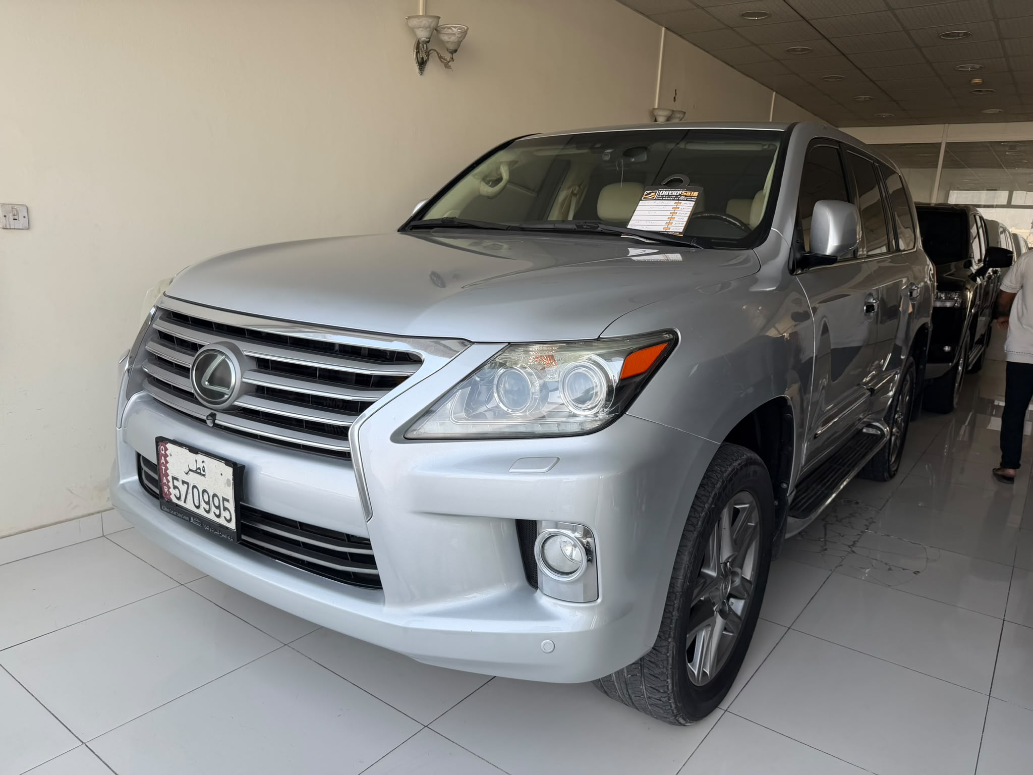 Lexus LX 570 S 2013 - Image 1
