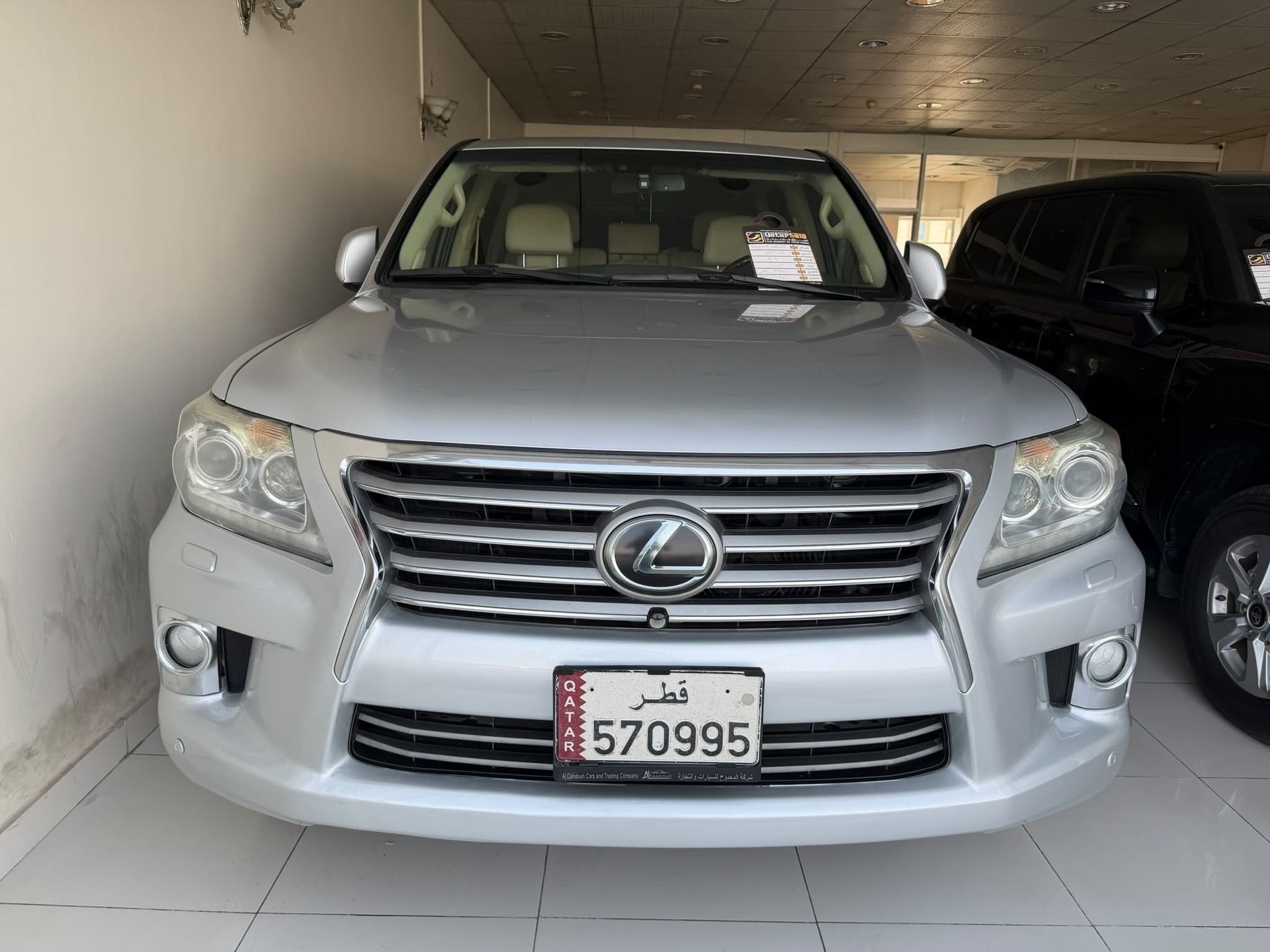 Lexus LX 570 S 2013 - Image 2