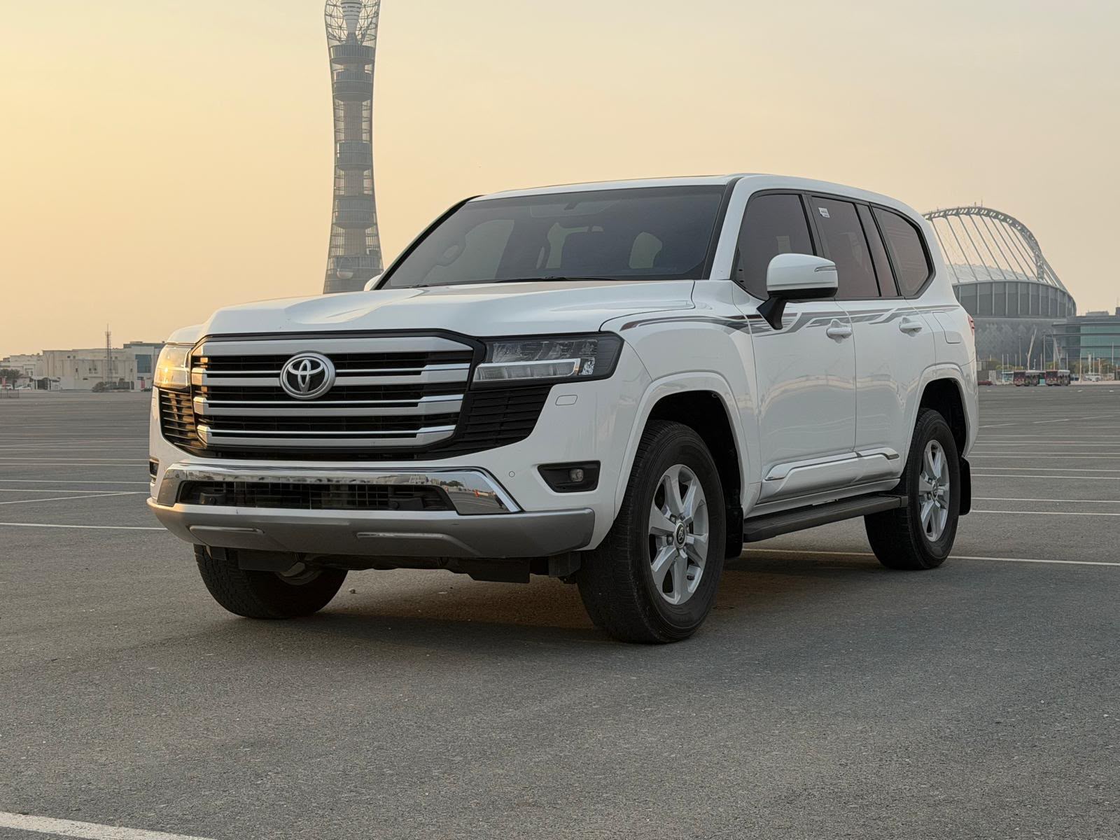 Toyota Land Cruiser GXR v6 2024 - Image 3