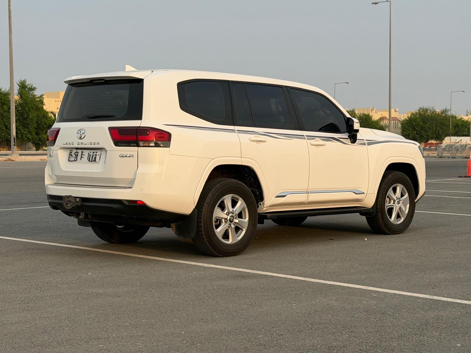 Toyota Land Cruiser GXR v6 2024 - Image 4