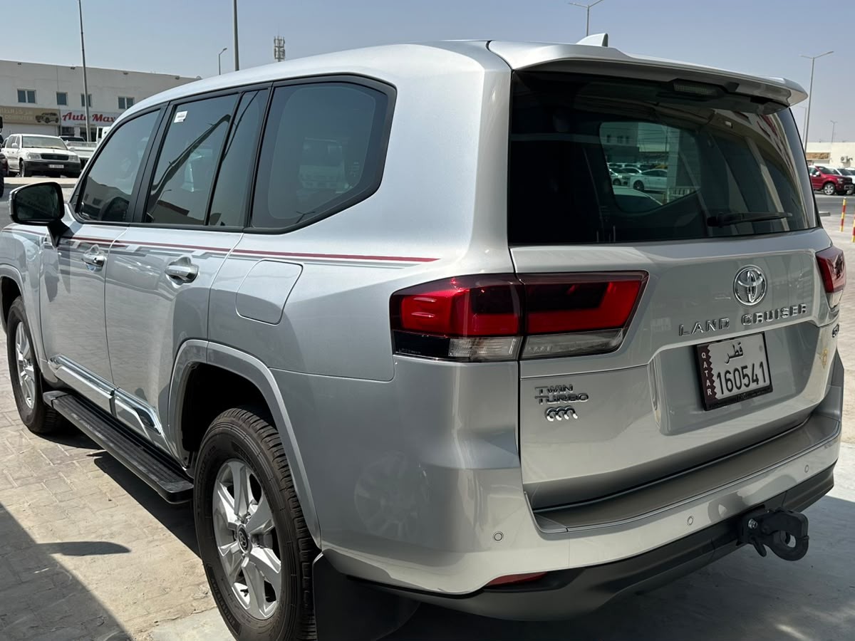 Toyota Land Cruiser GXR Twin Turbo 2026 - Image 4
