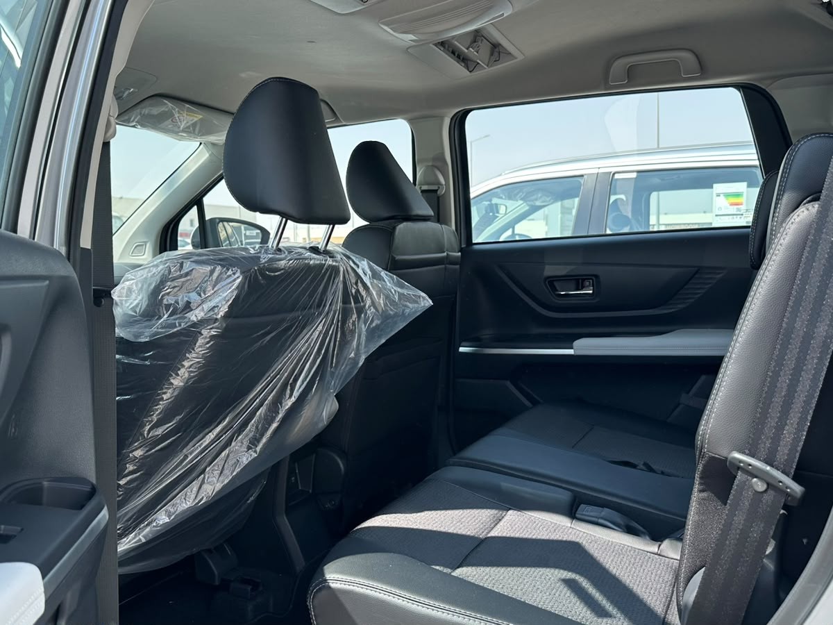 Toyota veloz 2026 - Image 2