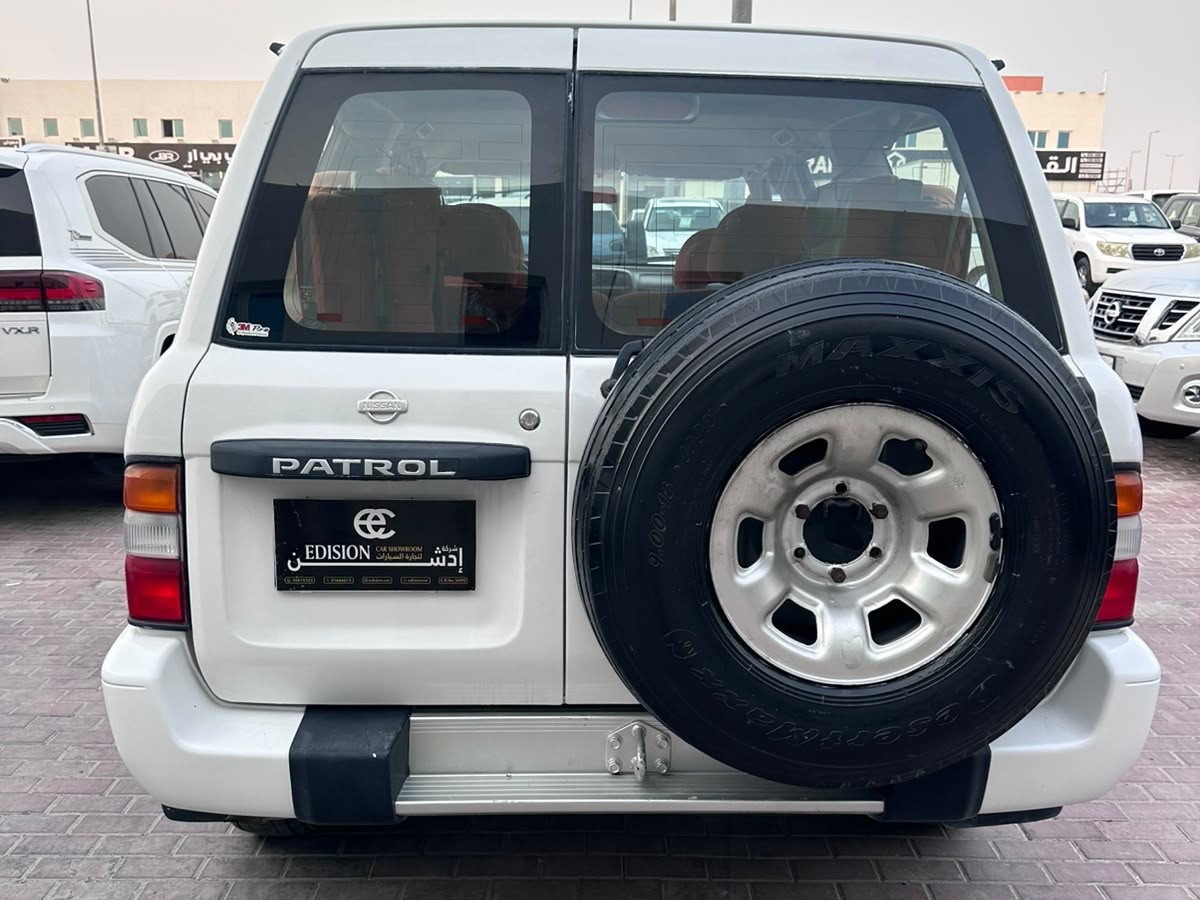Nissan Patrol Safari 2001 - Image 2