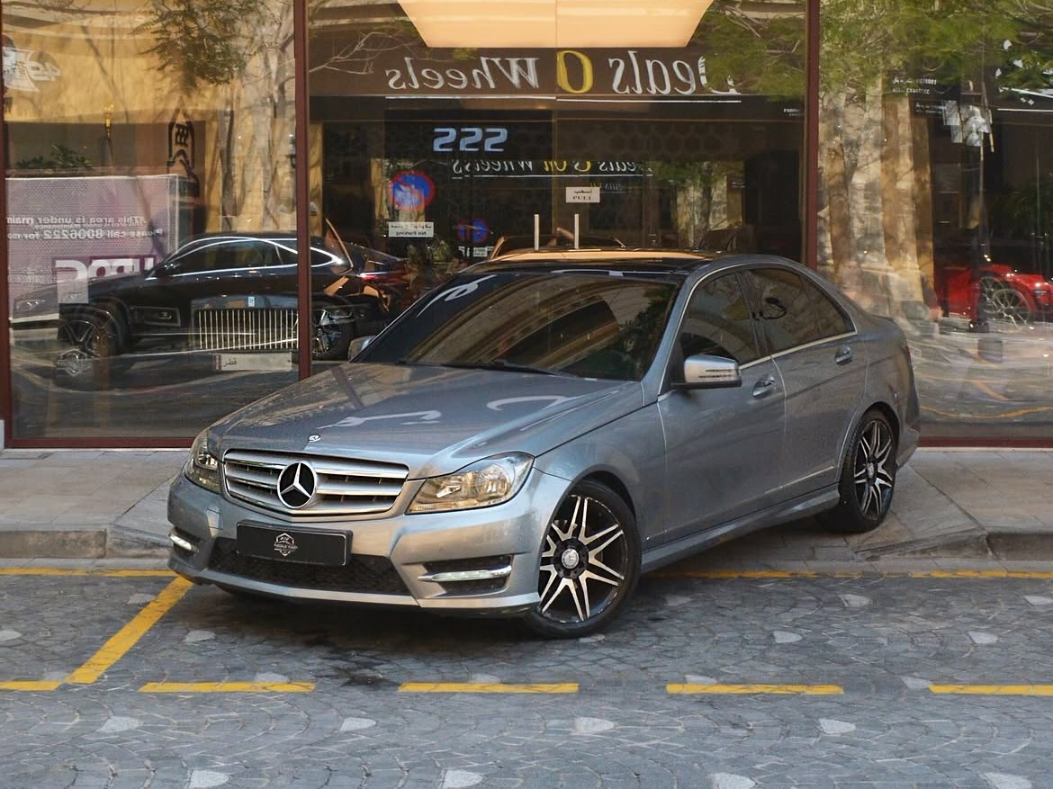 Mercedes-Benz C-Class Sedan 200 2014 - Image 1