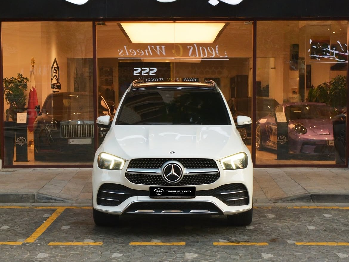 مرسيدس بنز جي أل إي  450 AMG 2022 - Image 2
