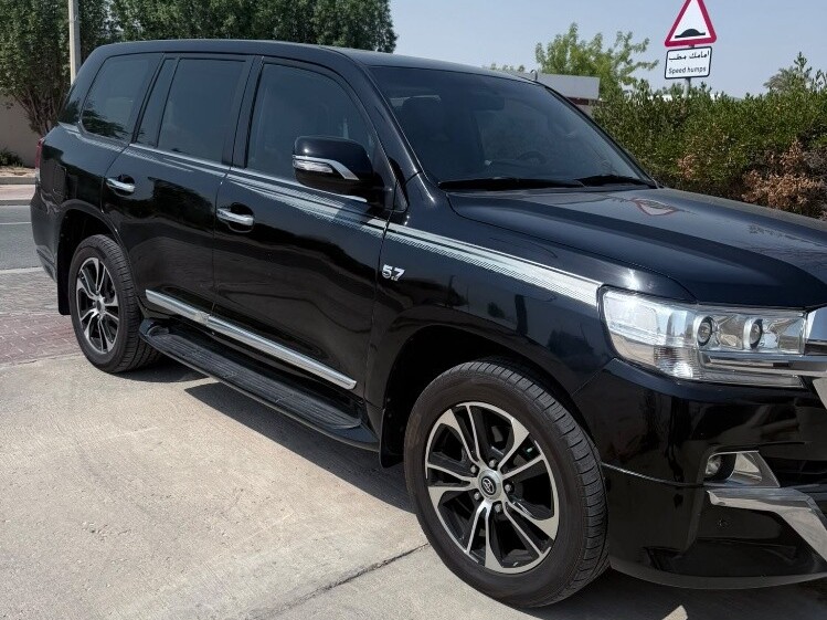 Toyota Land Cruiser VX.R 2008 - Image 3