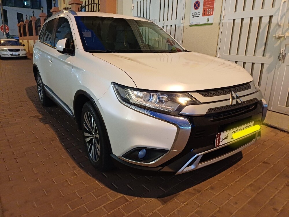 Mitsubishi Outlander 2020 - Image 2