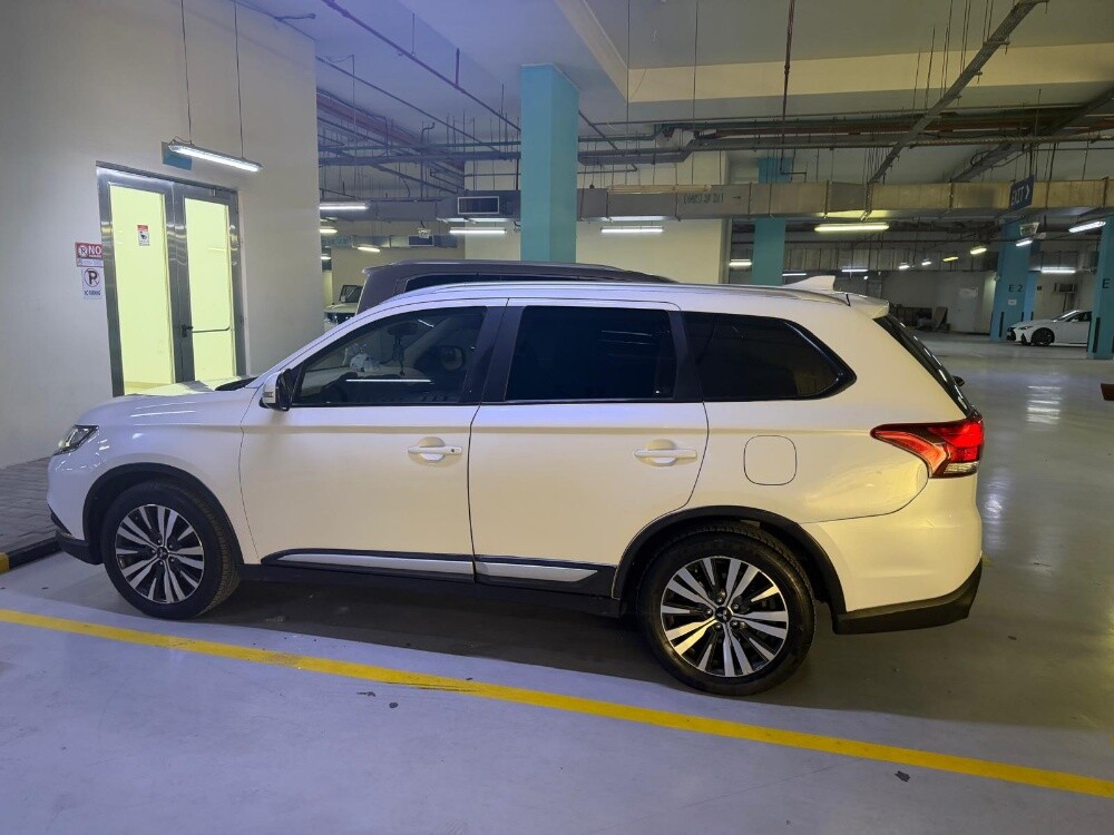 Mitsubishi Outlander 2020 - Image 3
