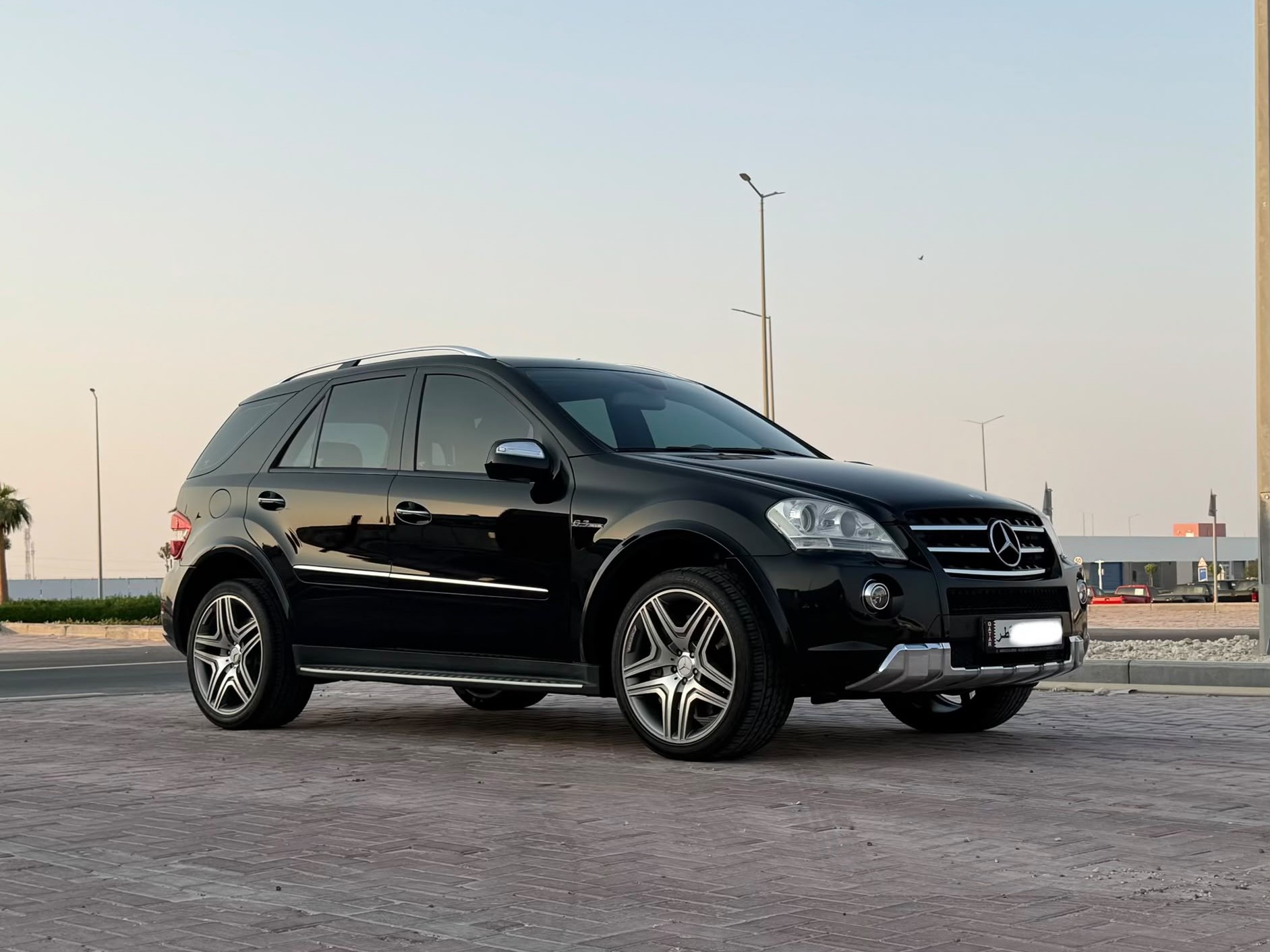 Mercedes-Benz ML-Class 63 2010 - Image 1