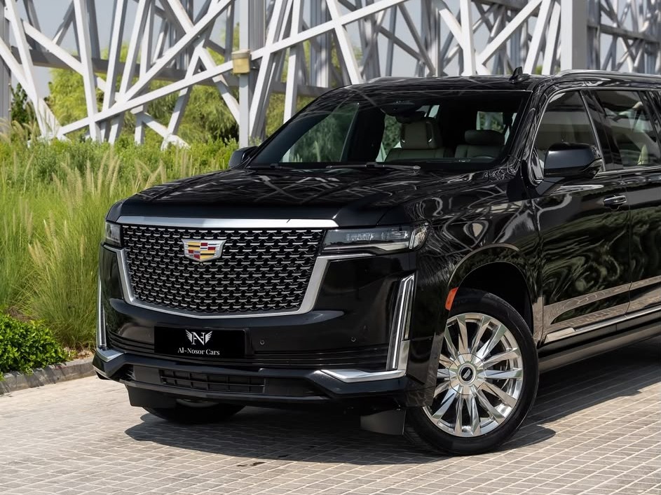 Cadillac Escalade 2023 - Image 2