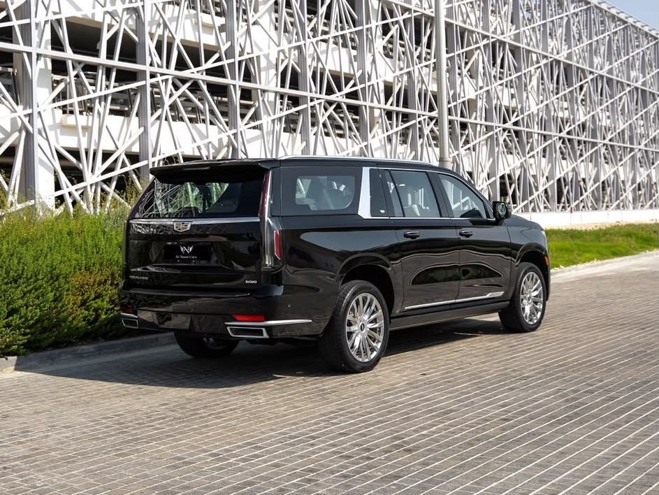 Cadillac Escalade 2023 - Image 4