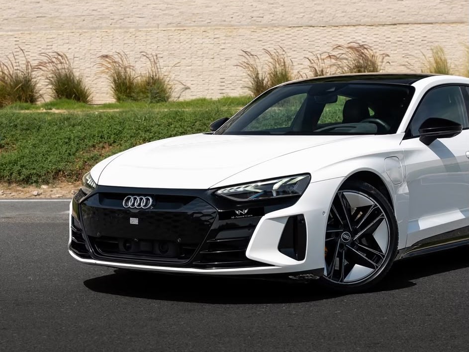 Audi RS e-tron GT 2022 - Image 2