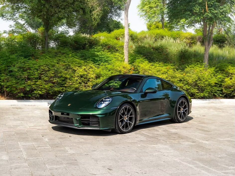 Porsche CARRERA 911 2026 - Image 1