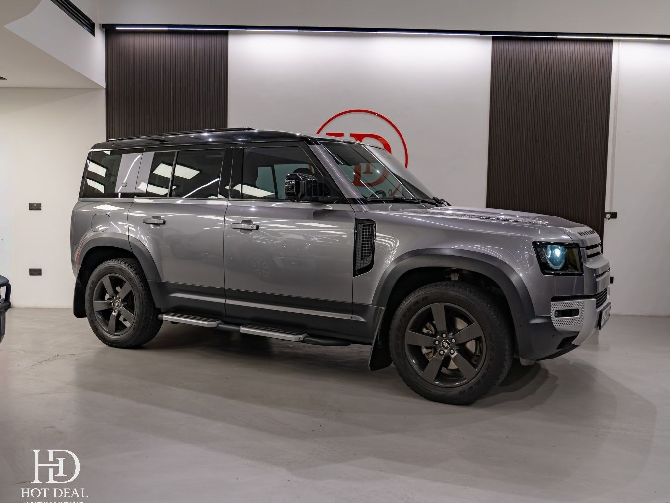 Land Rover Defender 110 SE 2022 - Image 3