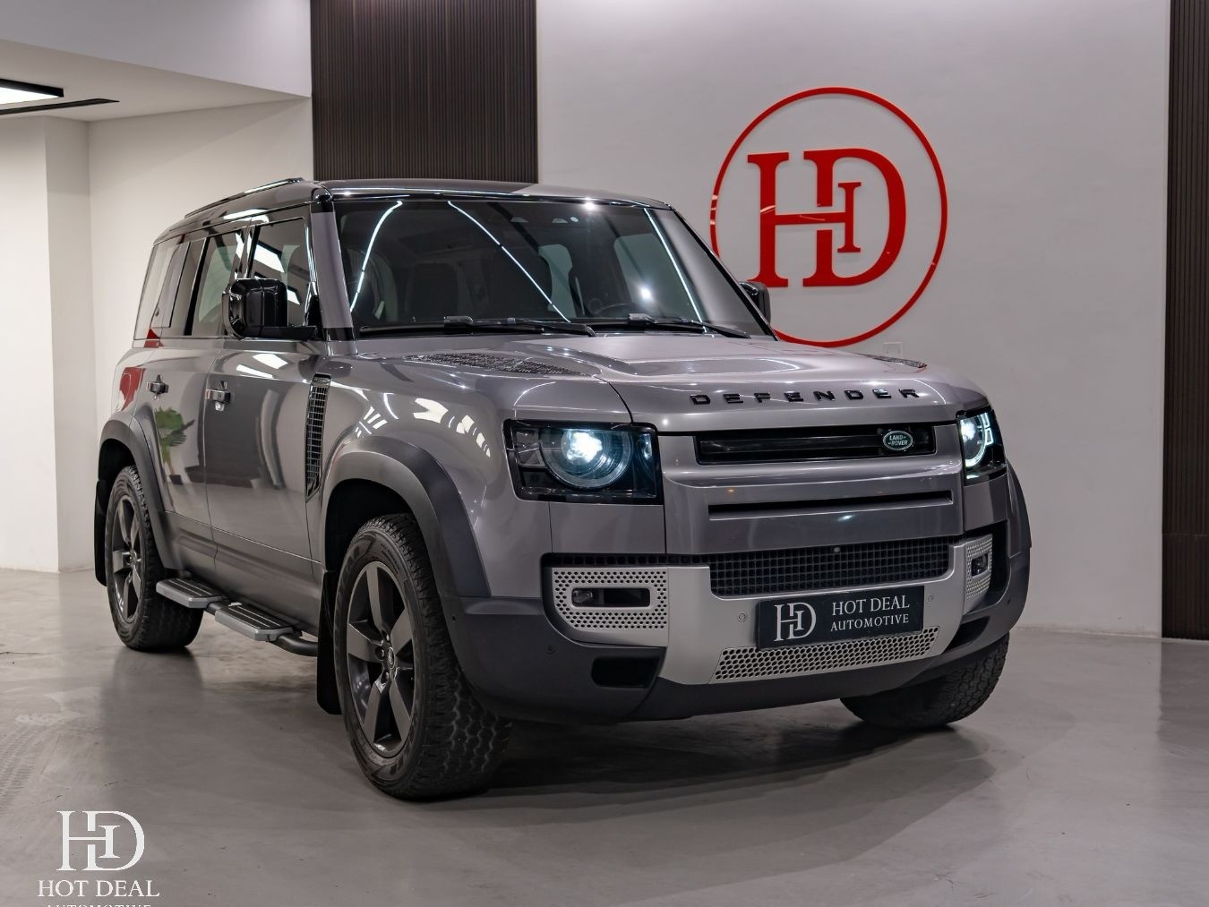 Land Rover Defender 110 SE 2022 - Image 2