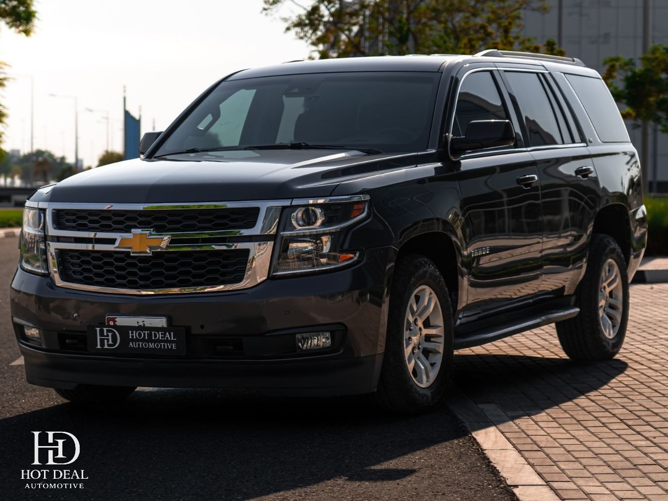 Chevrolet Tahoe 2017 - Image 2