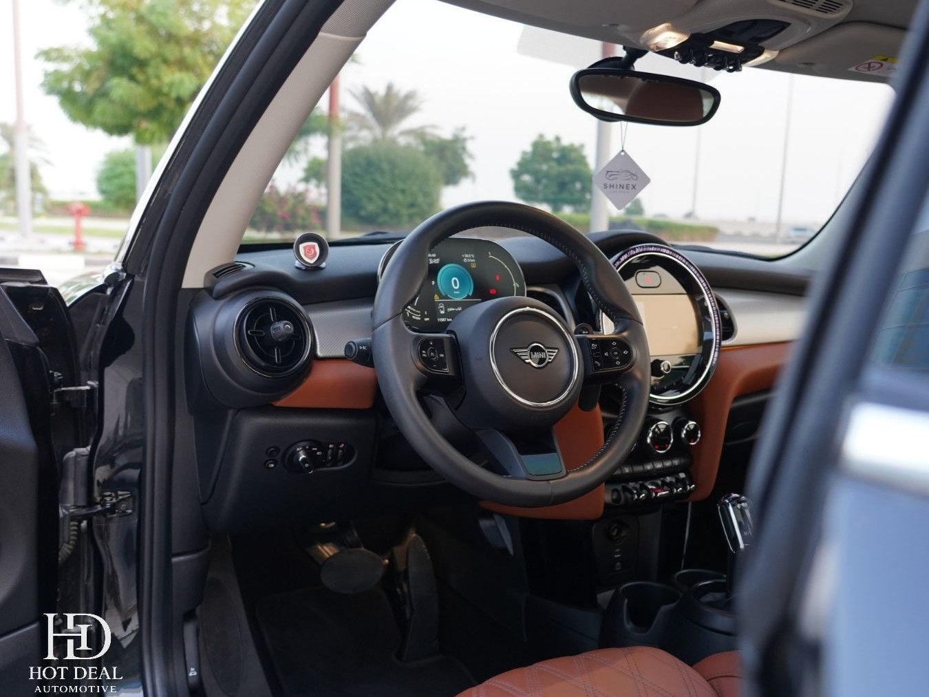 Mini Cooper S. 2023 - Image 2