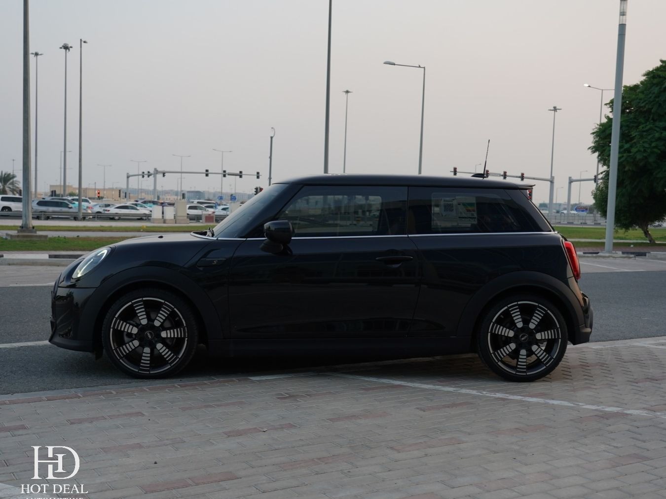 Mini Cooper S. 2023 - Image 4