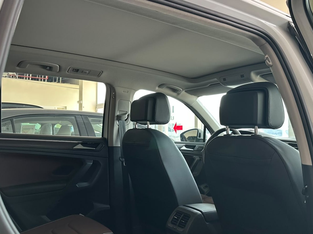 Volkswagen Tiguan 2024 - Image 2