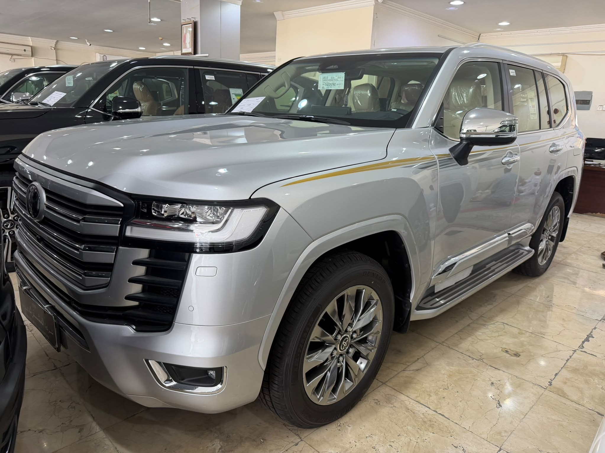 Toyota Land Cruiser VXR Twin Turbo 2026 - Image 2