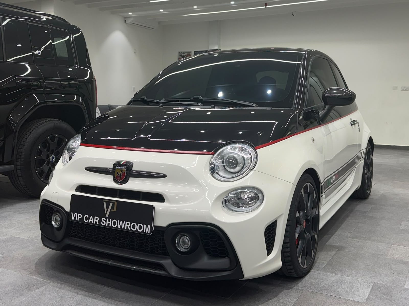 فيات 595 Abarth 2021 - Image 3