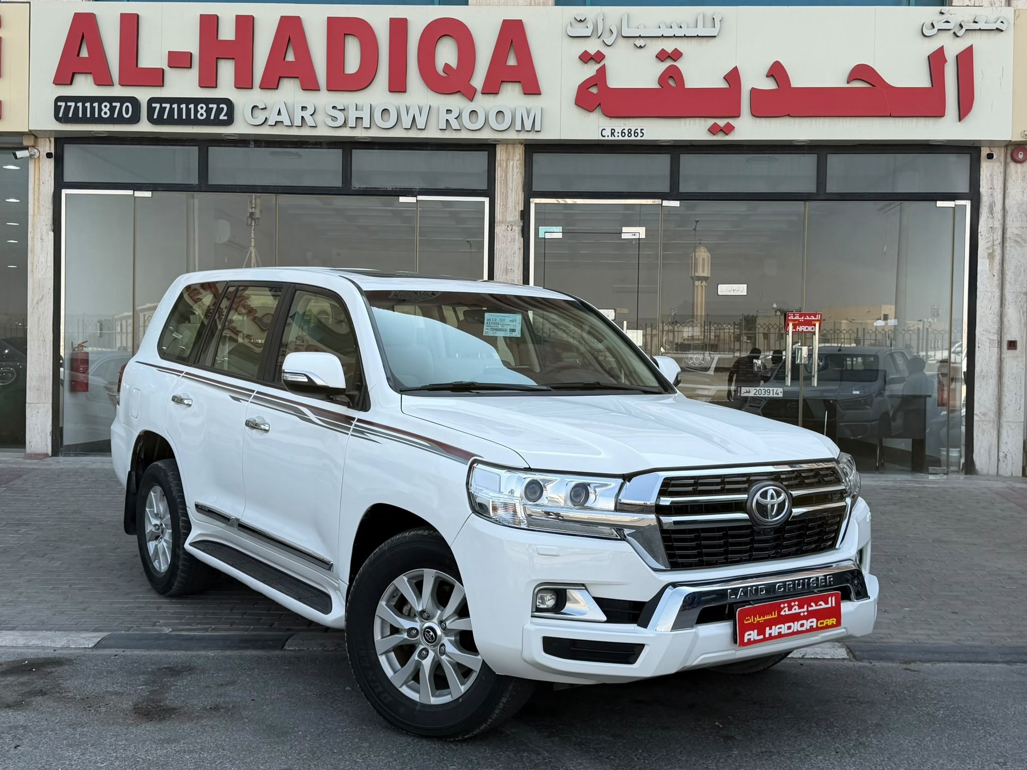 تويوتا لاند كروزر جي اكس ار v8 2021 - Image 1