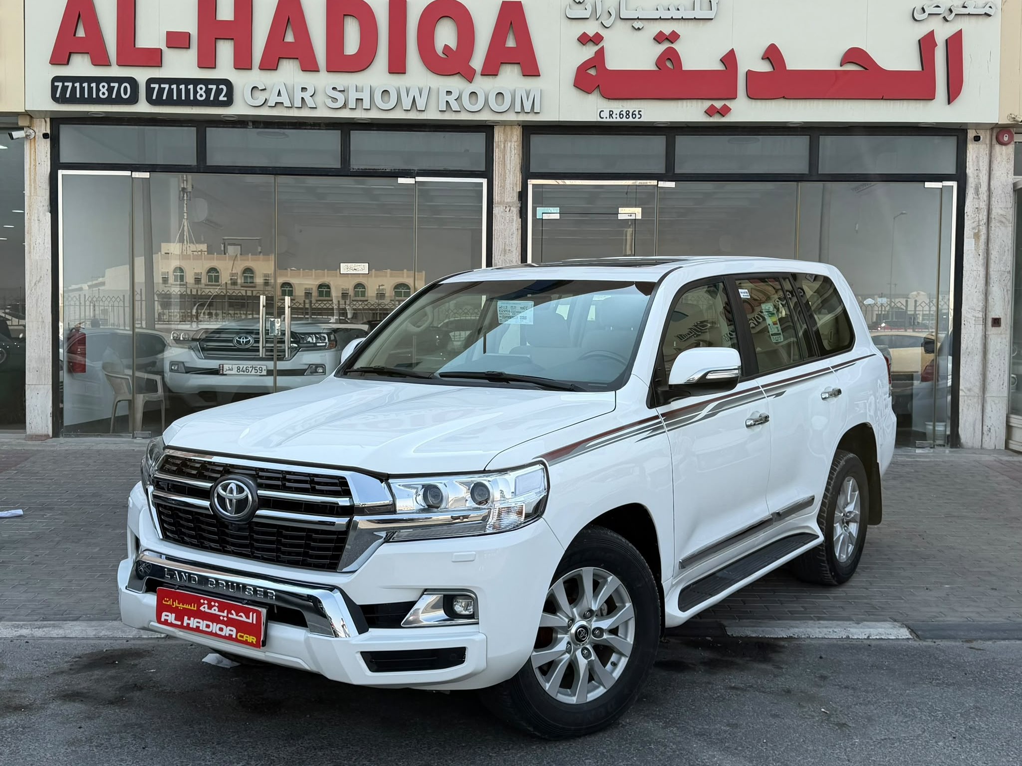 تويوتا لاند كروزر جي اكس ار v8 2021 - Image 2