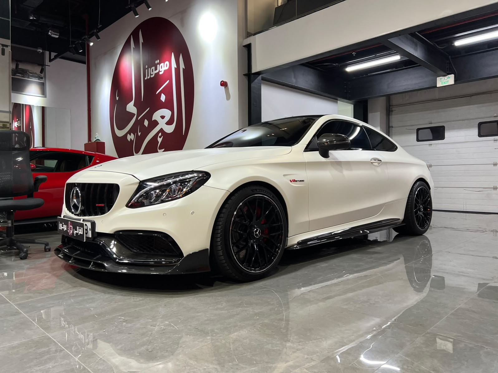 Mercedes-Benz C-Class Sedan 63 S 2017 - Image 2