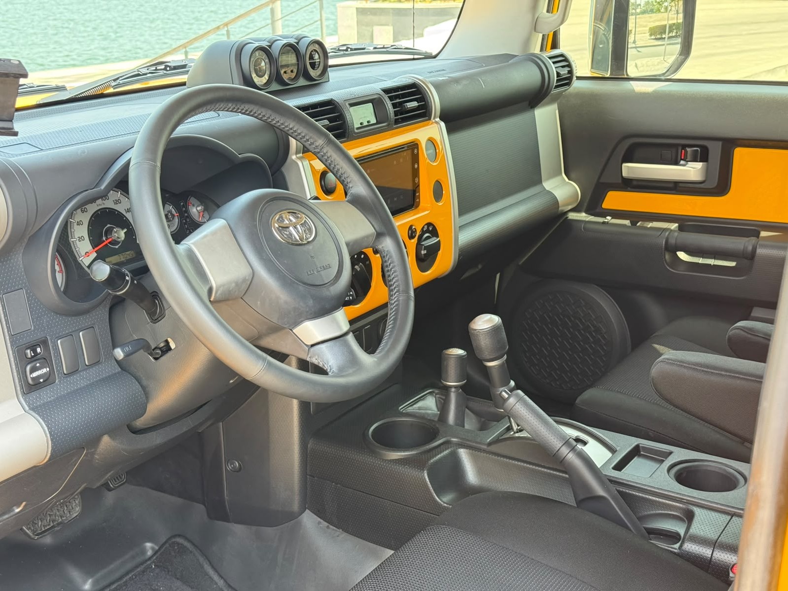 Toyota FJ Cruiser 2022 - Image 4