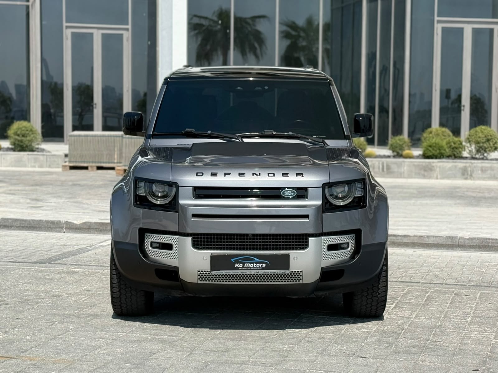 Land Rover Defender 110 HSE 2021 - Image 2