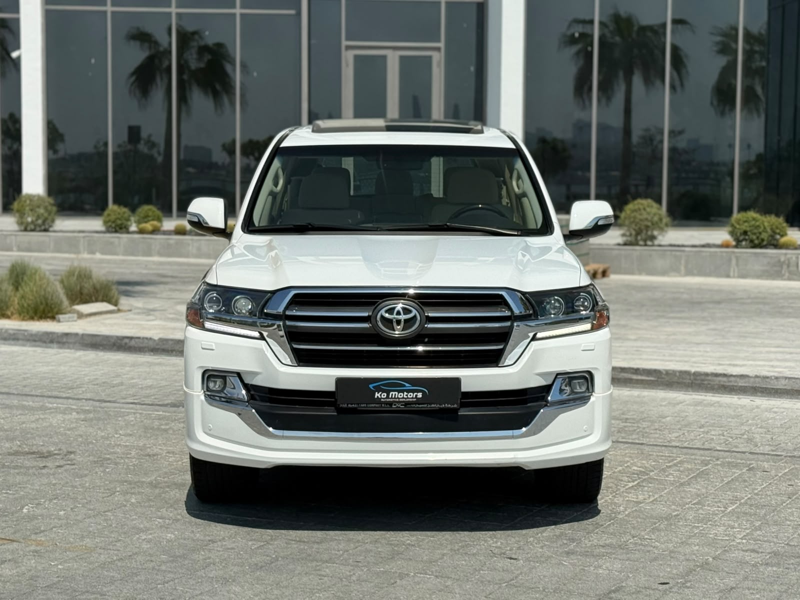 Toyota Land Cruiser GXR Grand Touring 2020