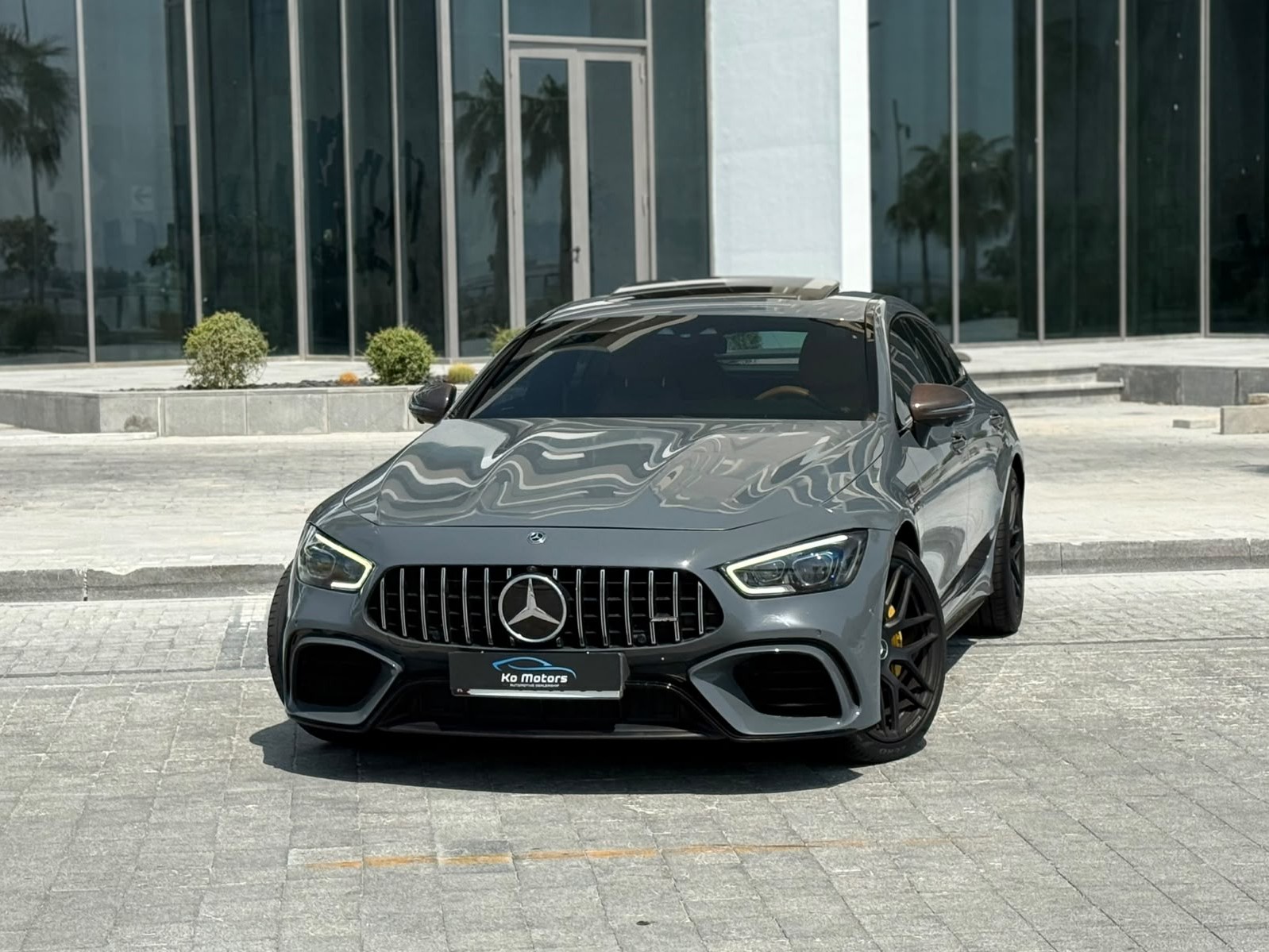 Mercedes-Benz GT 63s 2019 - Image 3