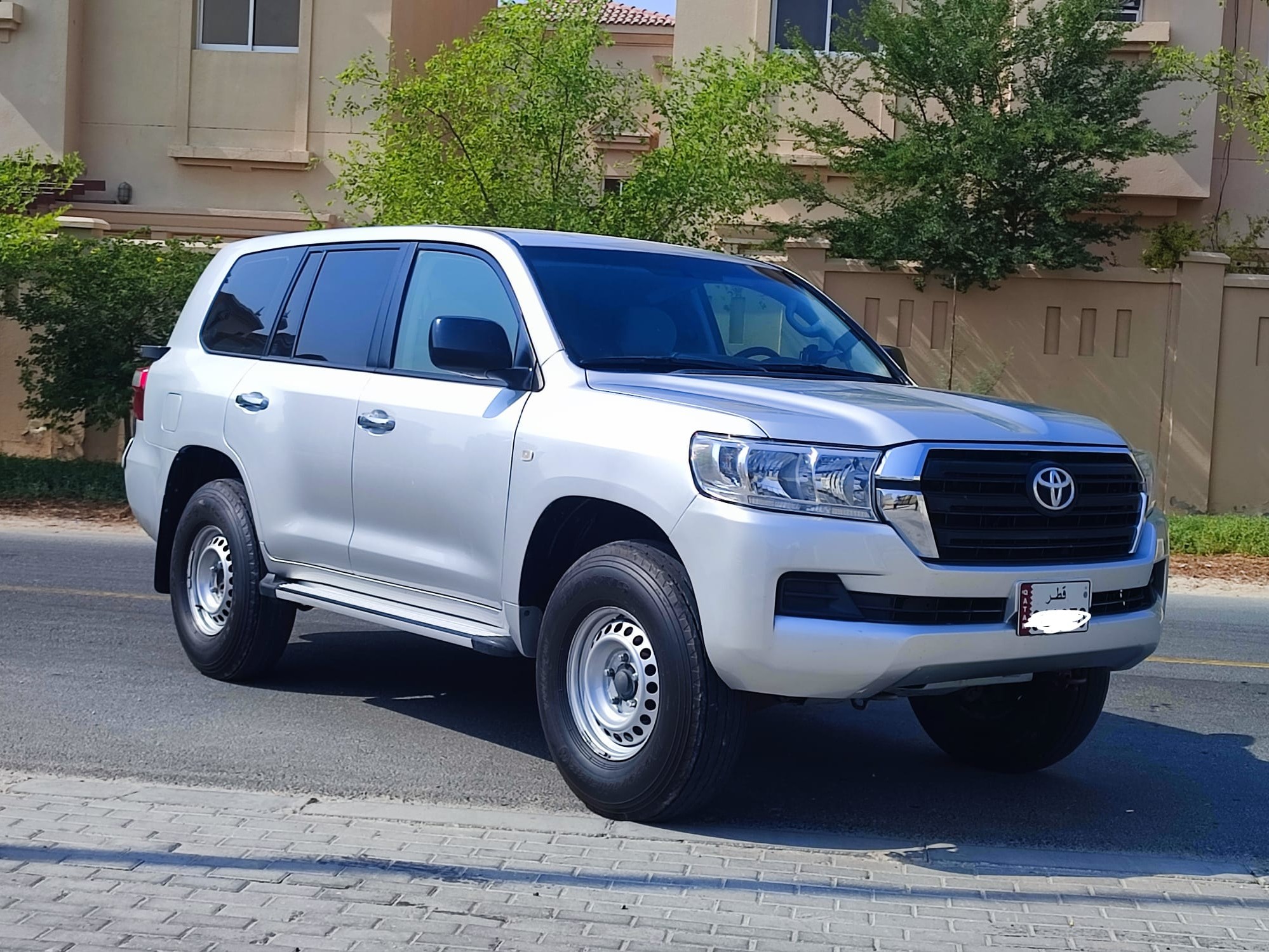 Toyota Land Cruiser GX 2016 - Image 1