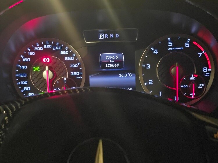 Mercedes-Benz A -Class Hatchback 45 AMG 2015 - Image 4