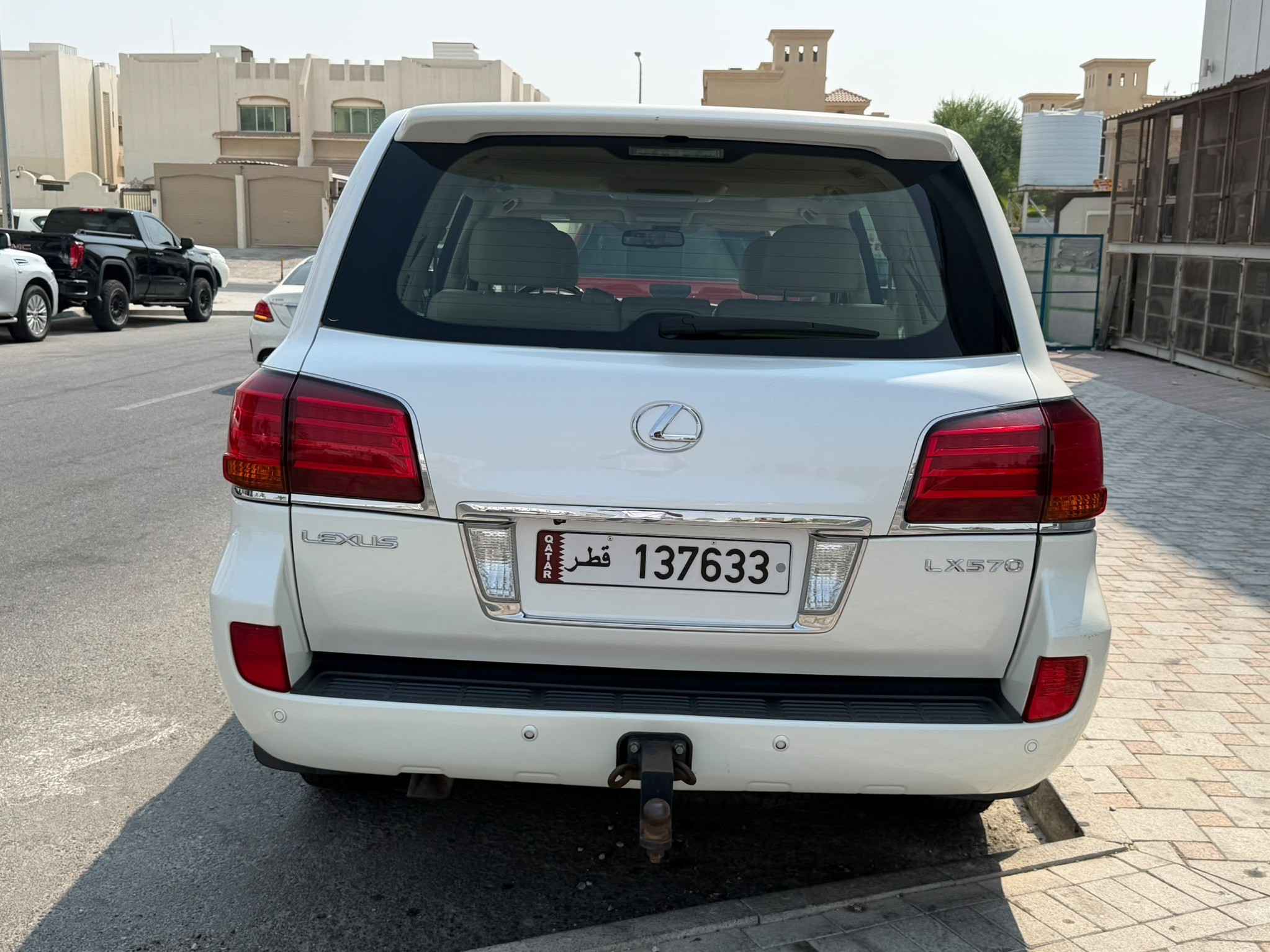 Lexus LX 570 2009 - Image 4