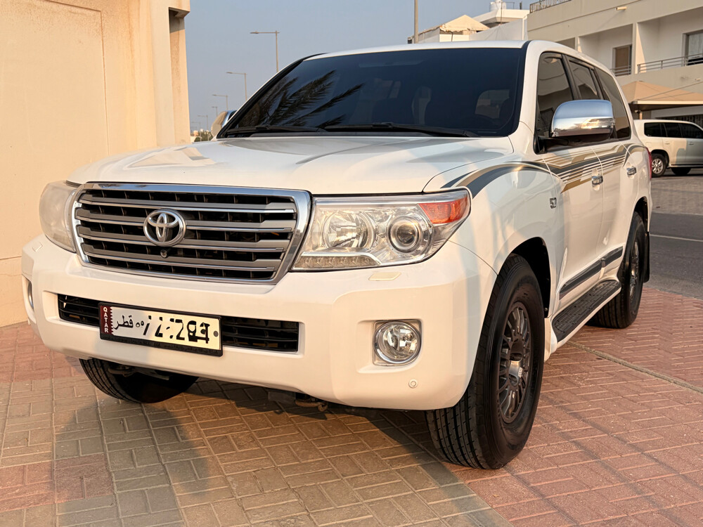 Toyota Land Cruiser VX.R 2015 - Image 1