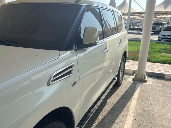Nissan Patrol SE 2015 - Image 2