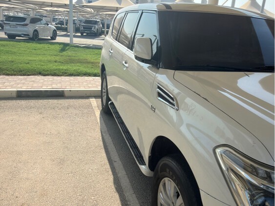 Nissan Patrol SE 2015 - Image 3