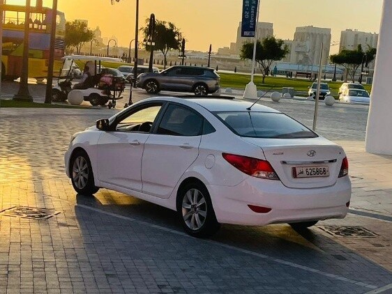 Hyundai Accent 2015 - Image 4
