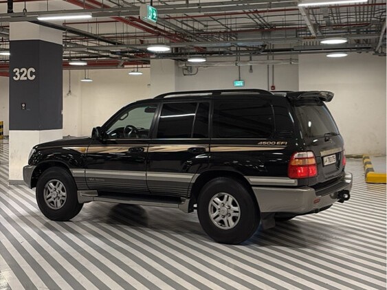 Toyota Land Cruiser GX.R 2001 - Image 3