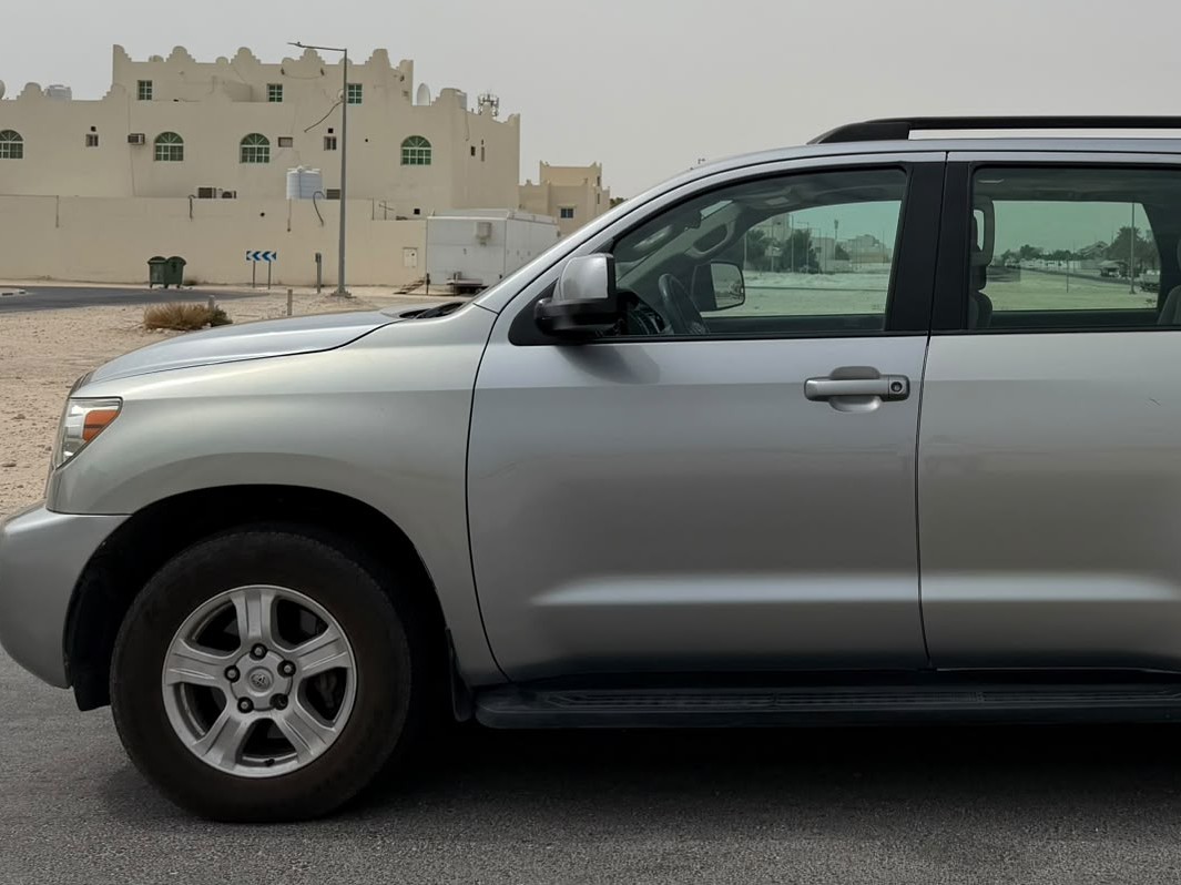 Toyota Sequoia SR5 2015 - Image 4