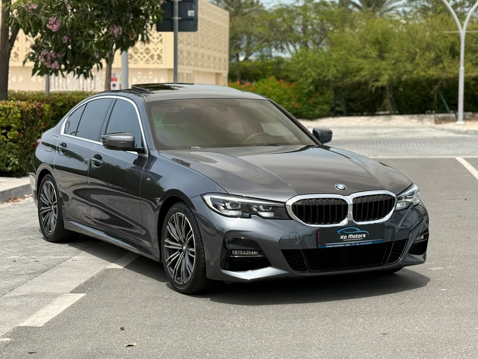 BMW 3-Series 320 i 2021 - Image 1